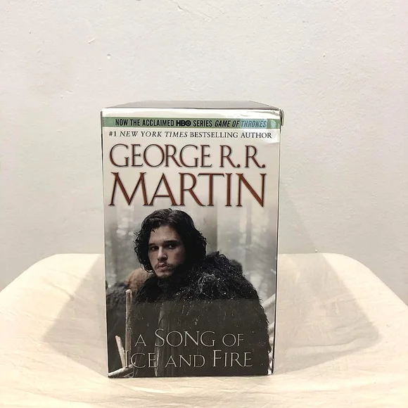 Game of Thrones 5-Book Boxed Set by George R. R. Martin - Picture 3 of 13